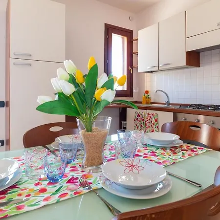 Welcomely - Casa Dei Tulipani Càbras